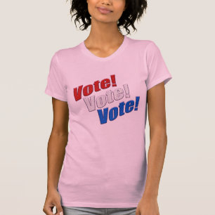 Camiseta ¡Vota! ¡Vota! ¡Vota! patriótico rojo blanco y azul