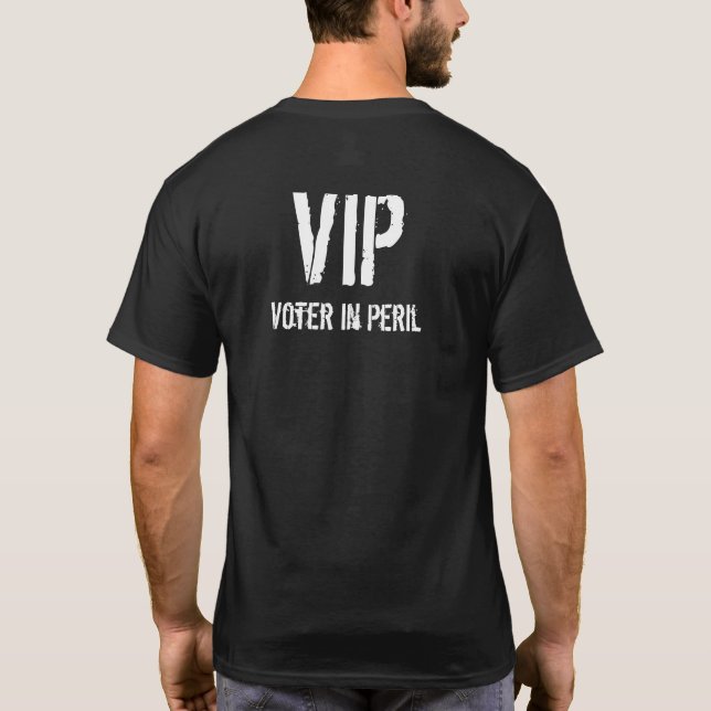 Camiseta Votante VIP en peligro (Reverso)