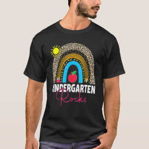 Camiseta Vuelta al cole kindergarten mola primer día profes