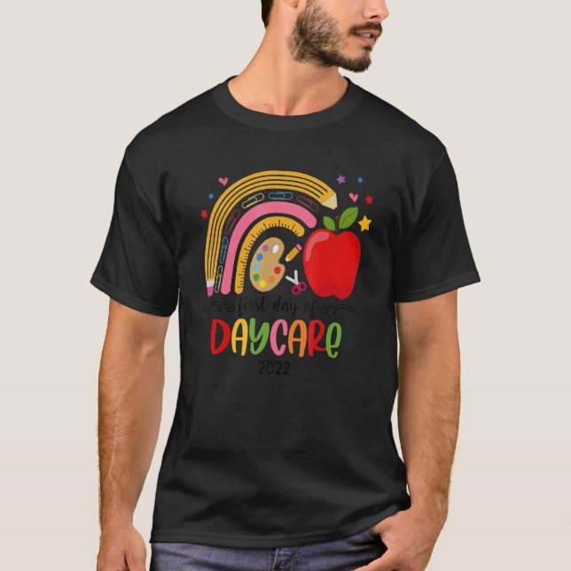 Camiseta Vuelta al cole primer día de guardería arcoíris (Anverso)