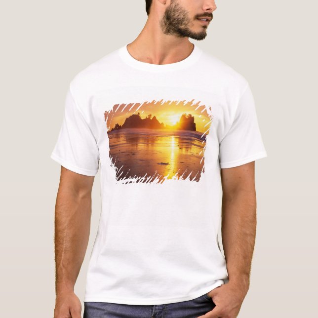 Camiseta WA, policía olímpica, playa Shi Shi al atardecer,  (Anverso)