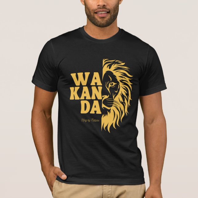 Camiseta WAKANDA: King By Nature | Bella T-Shirt (Anverso)