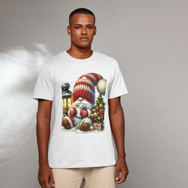 Camiseta Warm Christmas Gnome Men's T-shirt (Warm Gnome Men's T-shirt. )