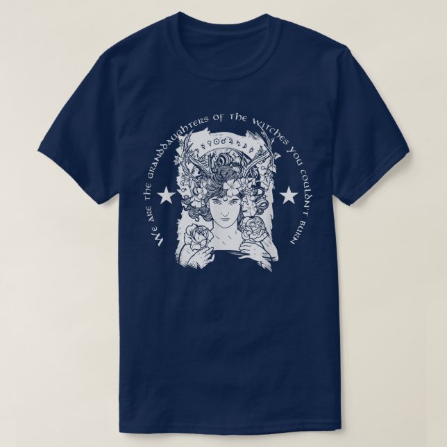 Camiseta We Are The Granddaughters Of The Witches Feminist  (Diseño del anverso)