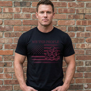 Camiseta We The People Bandera Americana Calaveras