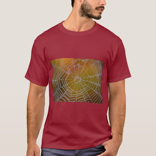 Camiseta Web Wonders – Modern Digital Web Print (Anverso)