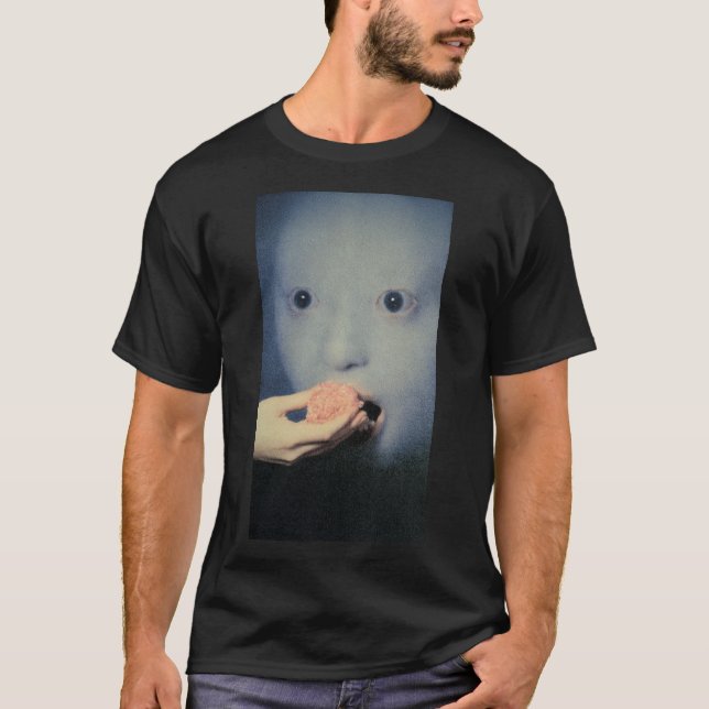 Camiseta Weird infant eating  (Anverso)