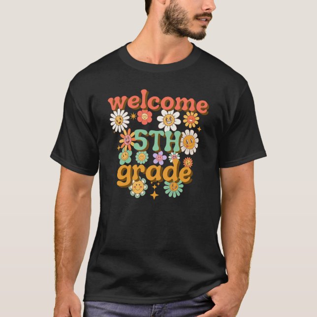 CAMISETA WELCOME 5TH GRADE, BACK TO SCHOOL FIRST DAY SCHOOL (Anverso)