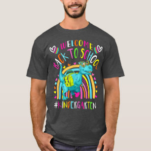 Camiseta Welcome Back To School Kindergarten Rainbow Dinosa