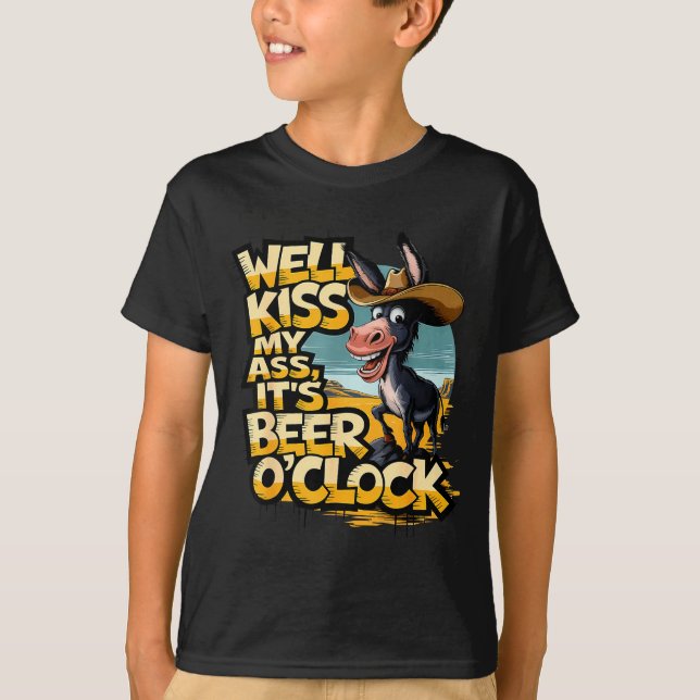 Camiseta Well Kiss My It's Beer O' Clock Drinking Beer  (Anverso)