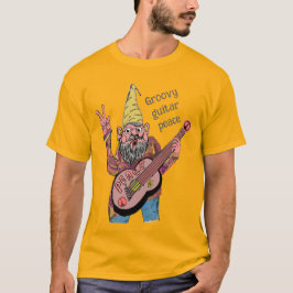 Camiseta Whimsical Gnome with Peace Guitar, Groovy 60s Vibe