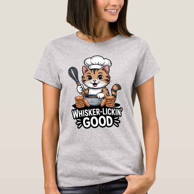 Camiseta Whisker-Lickin’ Good Funny Cooking Tabby Cat Baker (Anverso)