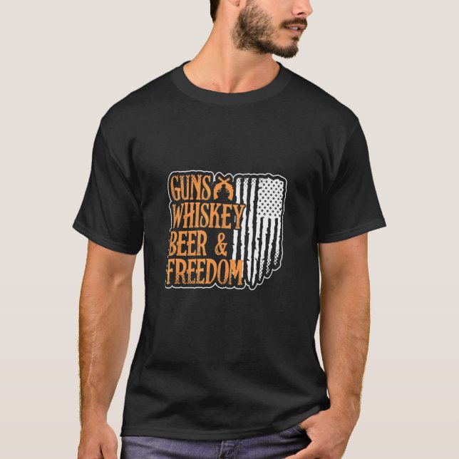 Camiseta Whiskey Beer and Freedom Alcohol Drink Whiskey (Anverso)