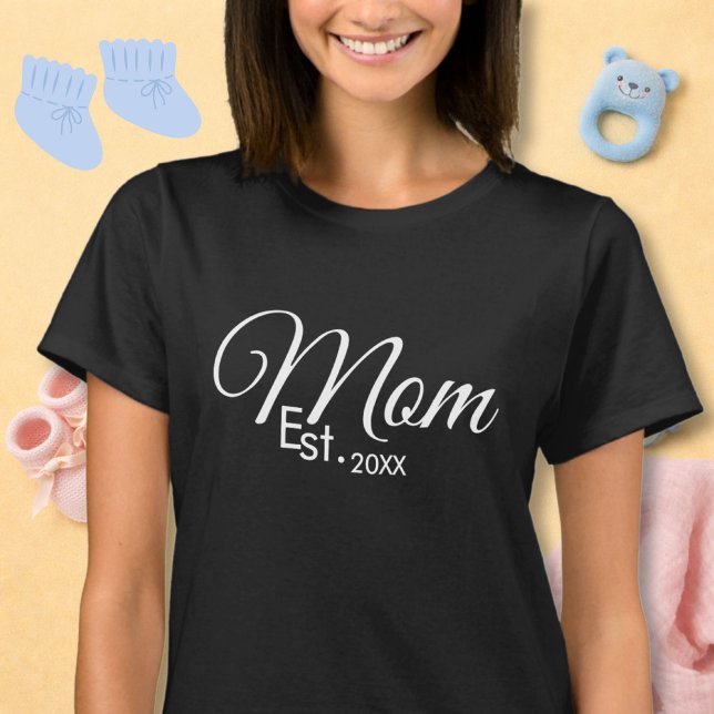 Camiseta White Script Mom Established New Mom  (Subido por el creador)