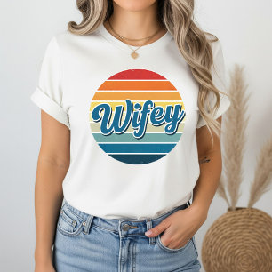 Camiseta White Vintage Retro Wifey T-Shirt - Classic Casual