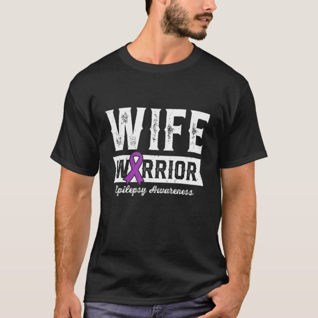 Camiseta Wife of a Warrior Epilepsy Wife Purple Ribbon Supp (Anverso)