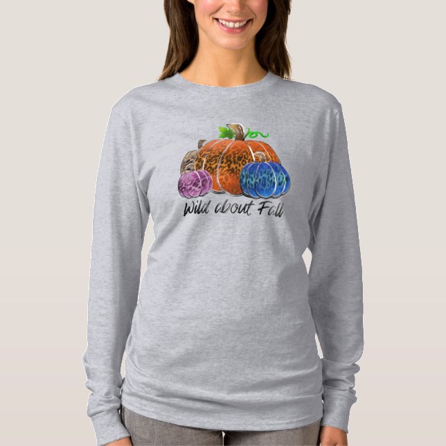 Camiseta Wild About Fall Leopard Print Pumpkins (Anverso)