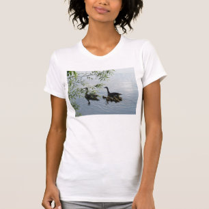 Camiseta Wild Geese Womens Casual Scoop T-Shirt
