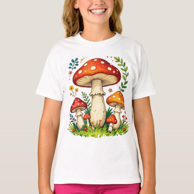 Camiseta Wild mushrooms and flowers in grass forest nature (Anverso)