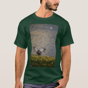Camiseta Wild pigeon Classic TShirt