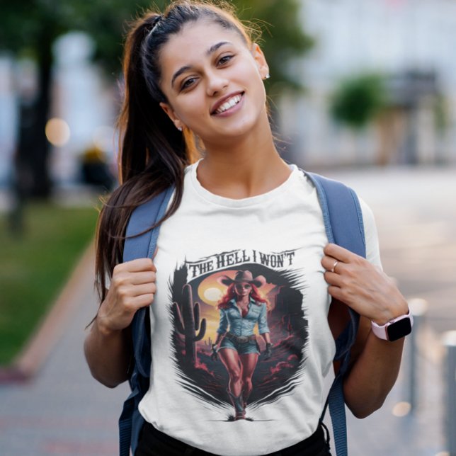 Camiseta Wild West Queen: El encanto de las vacas (Subido por el creador)