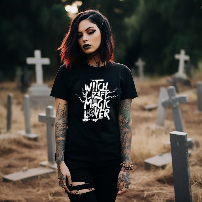 Camiseta Witch Craft and Magic Lover Design (Subido por el creador)