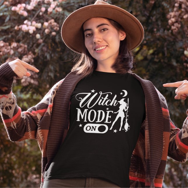 Camiseta Witch Mode On, Fun Gift for her Halloween (Subido por el creador)