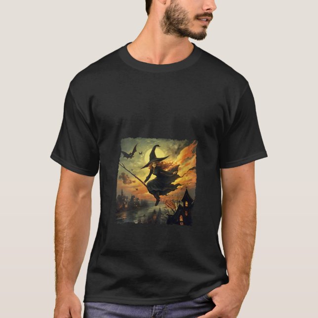Camiseta Witch Riding Brooms Halloween Witch Fly Over Tower (Anverso)
