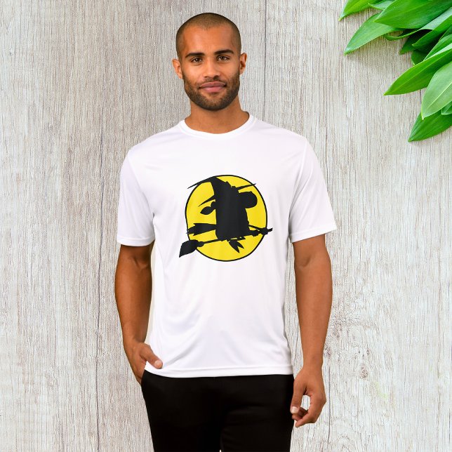 Camiseta Witch Silhouette Flying on Broom Against Full Moon (Subido por el creador)