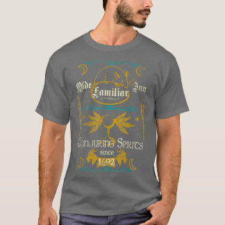 Camiseta Witchcraft s Familiar Inn Wiccan Witch 1692 Ts