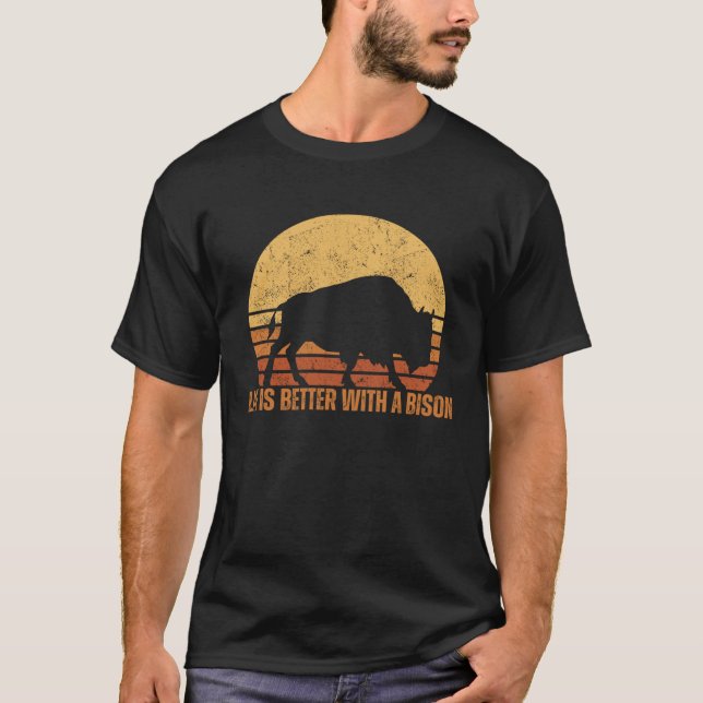 Camiseta With A Bison  Buffalo (Anverso)