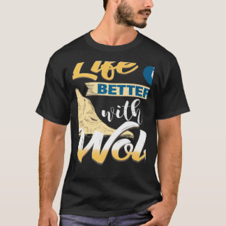 Camiseta With A Wolf Awesome Cool Designs Present
