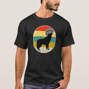 Camiseta Wolf Howling At Moon Vintage
