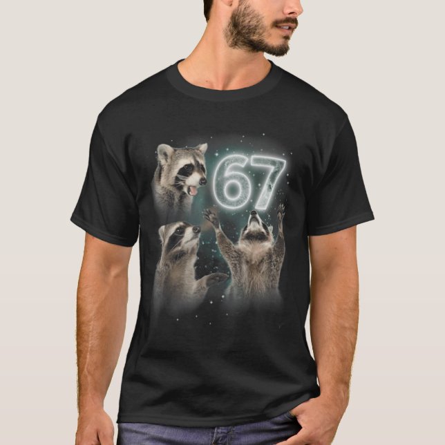 Camiseta Wolf Howling At The Moon 67 6 7 Halloween 67 Wolf  (Anverso)