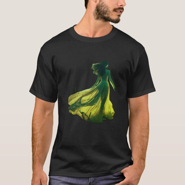 Camiseta Woman in a Flowing Gown on Short Sleeve Black Tee (Anverso)