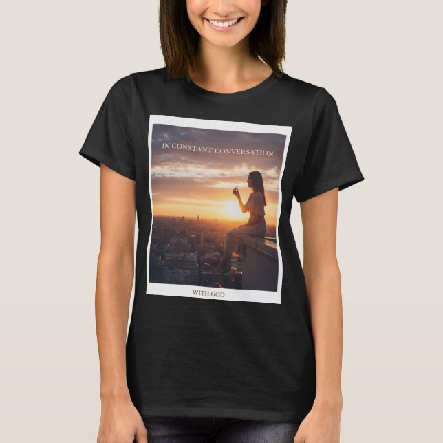Camiseta Woman Sitting At Sunset Talking With God (Anverso)