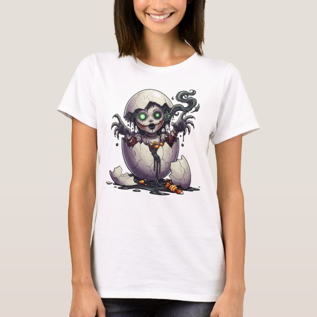 Camiseta Women’s Gothic Witch Hatchling Halloween Tee (Anverso)