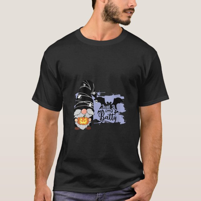 Camiseta Womens Bat Just a little Batty Funny Gnomes With P (Anverso)