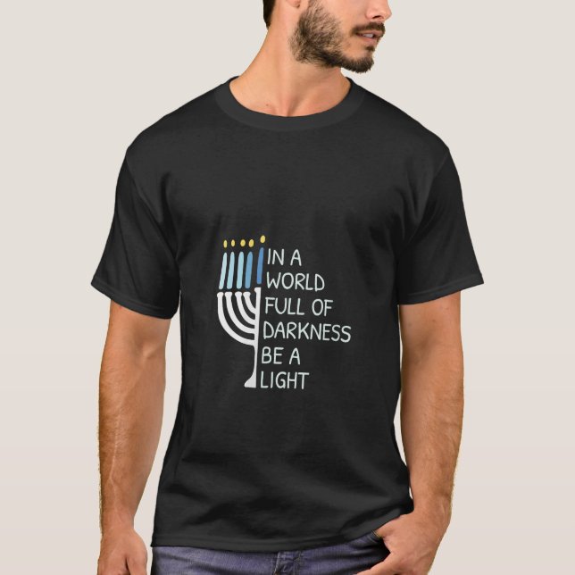 Camiseta Womens Be A Light Happy Hanukkah V Neck  (Anverso)