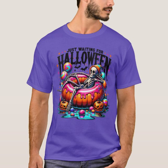 Camiseta Womens Just Waiting for Halloween Skeleton Spooky  (Anverso)