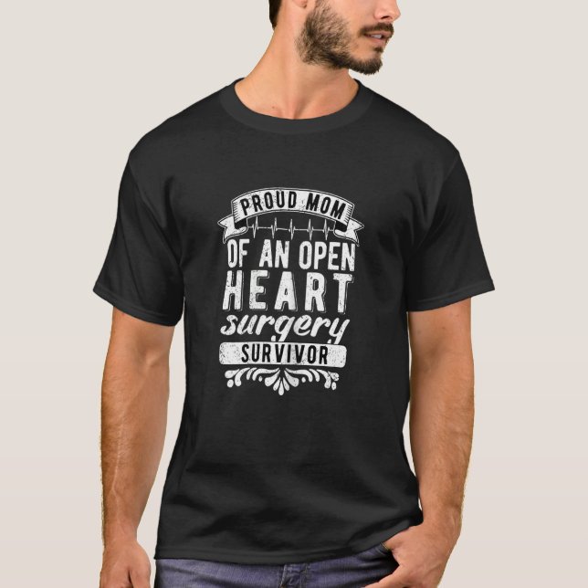 Camiseta Womens Proud Mom Of An Open Heart Surgery Survivor (Anverso)