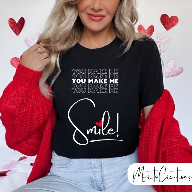 Camiseta Women's smile T-shirt celebrating Valentine's Day (Subido por el creador)