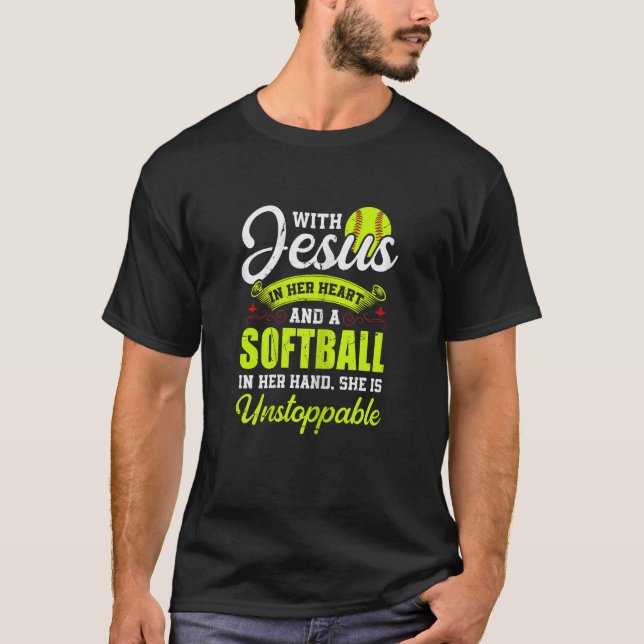 Camiseta Womens Softball With Jesus And A Softball She Is U (Anverso)