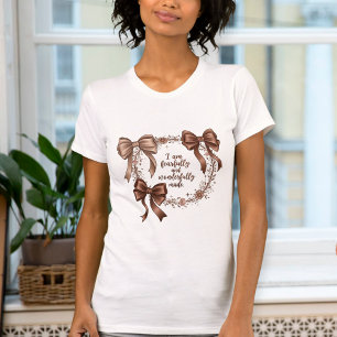 Camiseta Women's T-shirt with Bible Verse - Trendy