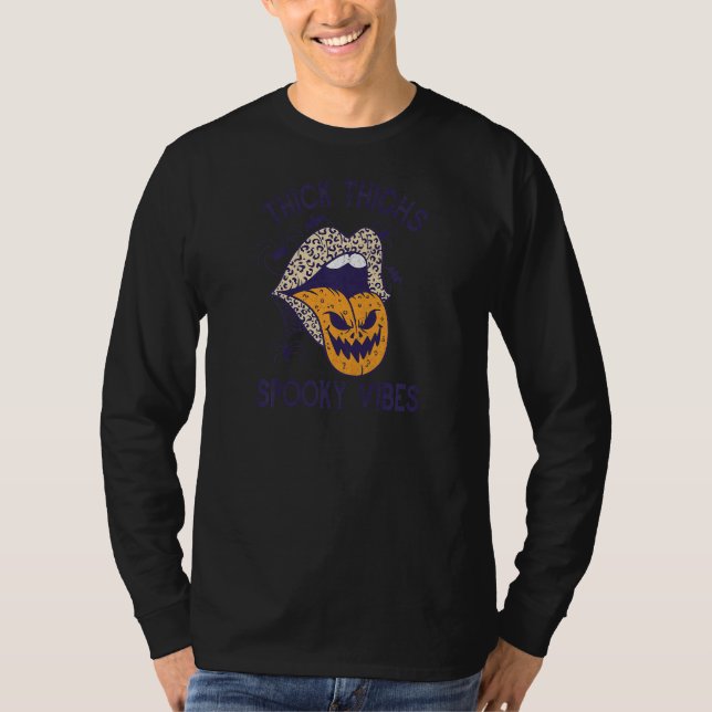 Camiseta Womens Thick Thighs Spooky Vibes Halloween Womens (Anverso)