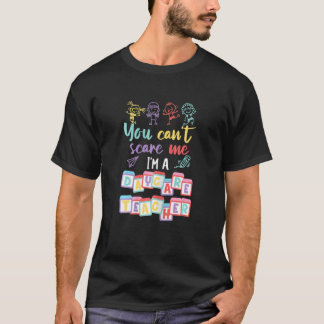 Camiseta Womens Tiny Human Tamer You Can Scare Me I M A Day