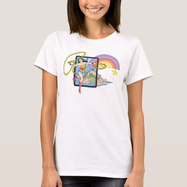 Camiseta Wonwoman Rainbow (Anverso)