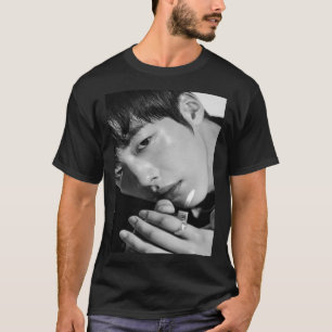Camiseta Woo do hwan black y whi