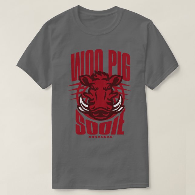 Camiseta Woo Pig Sooie en negrita rojo (Diseño del anverso)