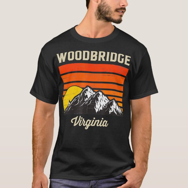 Camiseta Woodbridge Virginia Retro City State USA Souvenir (Anverso)